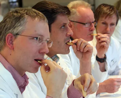 Evcil hayvan yemek tadımcısı