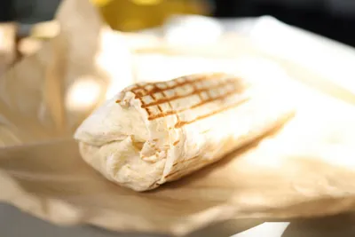 Döner — dürüm czy porcja na talerzu