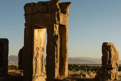 Zmyłkowe bramy miejskie