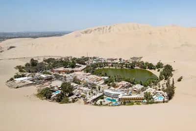 Oaza Huacachina, Peru